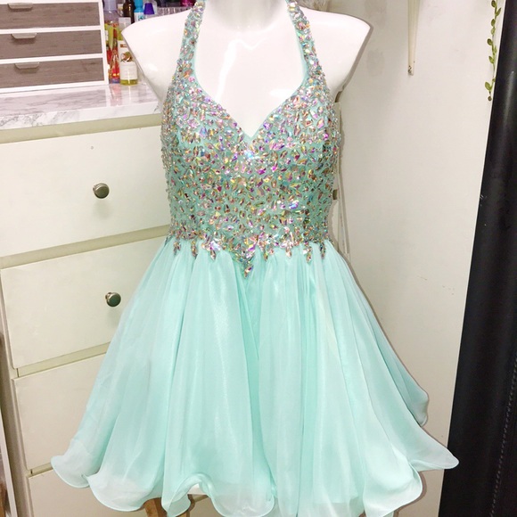 👗GORGEOUS IRIDESCENT GEMSTONE PRINCESS DRESS XL✨ - Picture 2 of 8